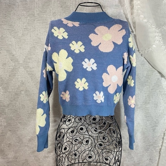 Hazel Moon blue floral cropped cardigan and tank size M - Picture 3 of 9